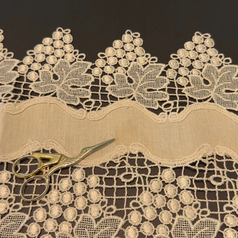 Vintage Beige Lace Table Runner and Doily Set Grape Vine Motif Scalloped Edge
